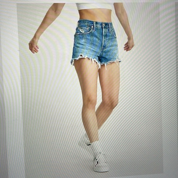 Levi’s High Rise Cutoff Shorts - Picture 1 of 7